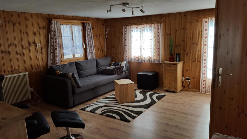 Alpen-Fewo, La Gassa 3 Apartment ฟลิมส์ ภายนอก รูปภาพ